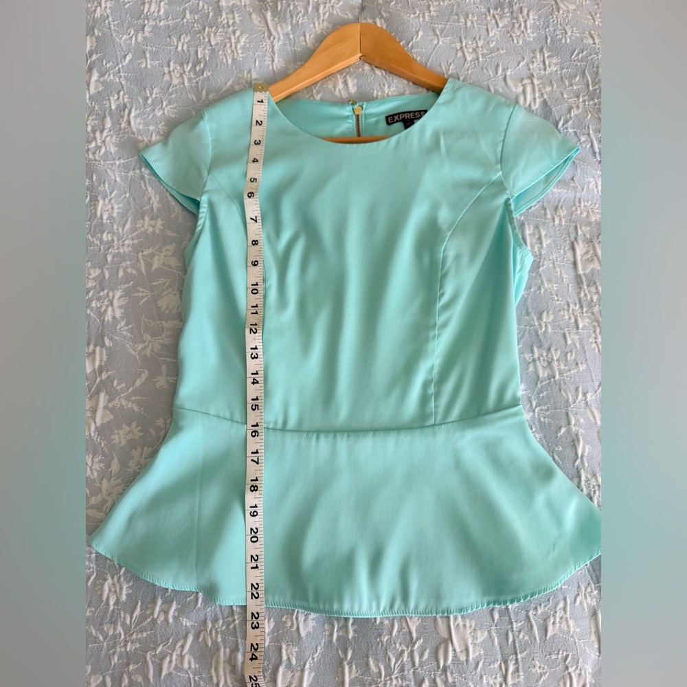 Express Mint Green Peplum Short Sleeve Blouse